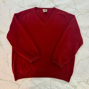 L.L. Bean Men’s Burgundy Wool V-Neck Sweater- Size L